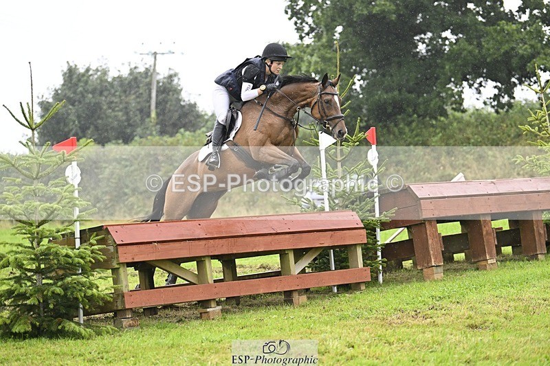 240901A-151948-10325 - 557-Sophie.Walker-ALL.ABOUT.IMAGE