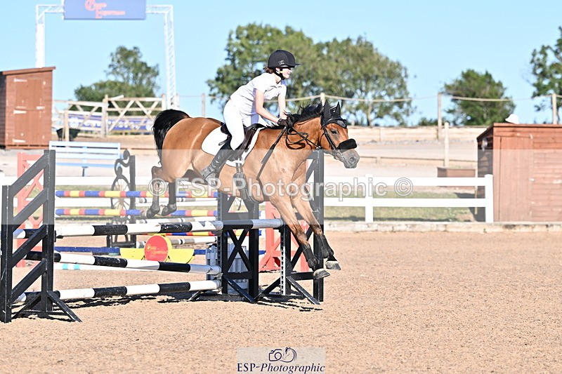 250708A-184713-00656 - 90cm Classes