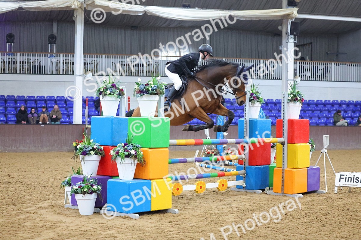 SBM_001996 - Class 15 - Senior Newcomers - First Round (1.10m)