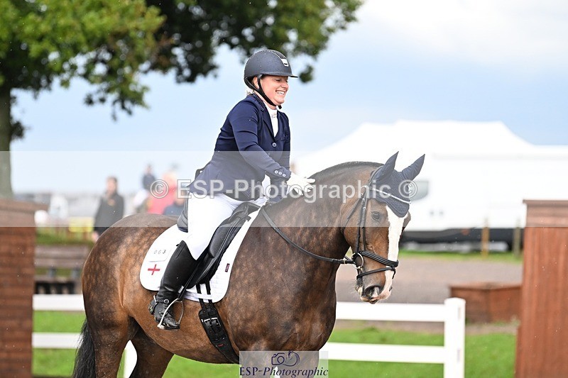 250907-103540-06921 - 063-Heidi.MenhinickLockside.Bobby.joe