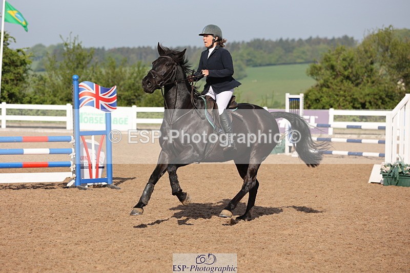 240510A-084432-04389 - Cls 13 British Novice and 90cm Open