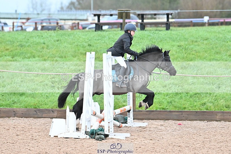 231203A-091202-00097 - Cls 11 Clear Round