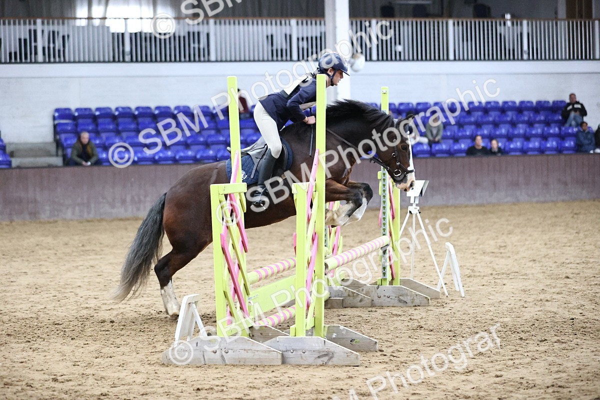 SBM_001661 - Class 5 - Henlow Veterinary Hospital 70cm