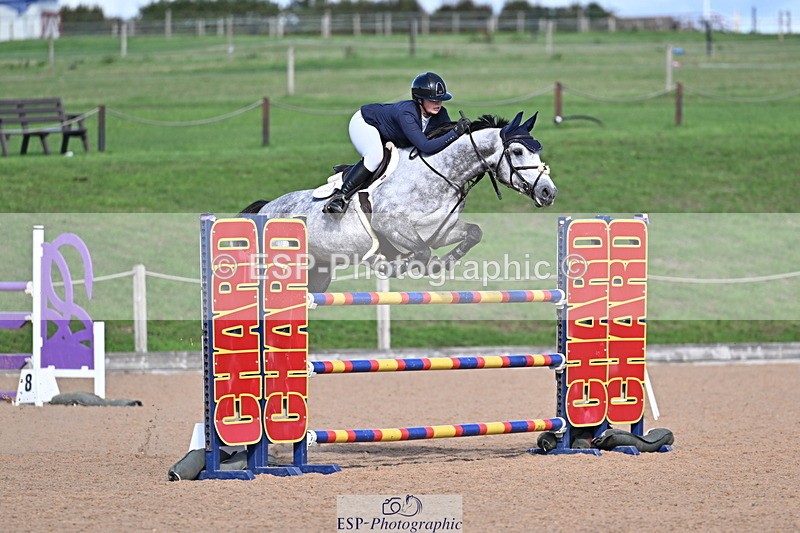 260923B-152314-00984 - Cls 06 Snr Fox & 1.20m Open