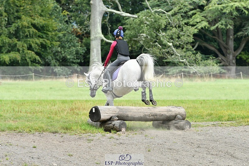 230817-132225-00956 - Theo's 1st Group - XC