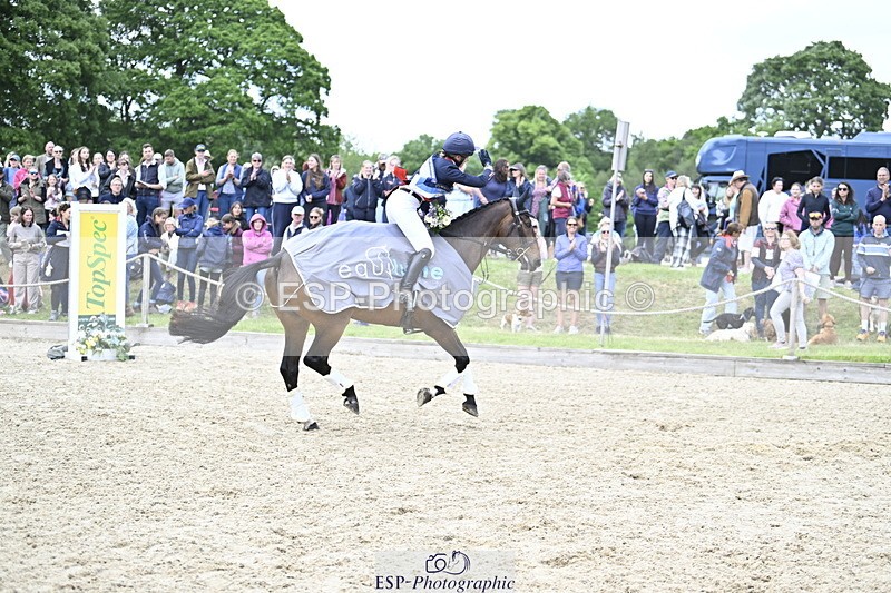 250525A-161659-18692 - Presentations Section C CCI 2 Star Long