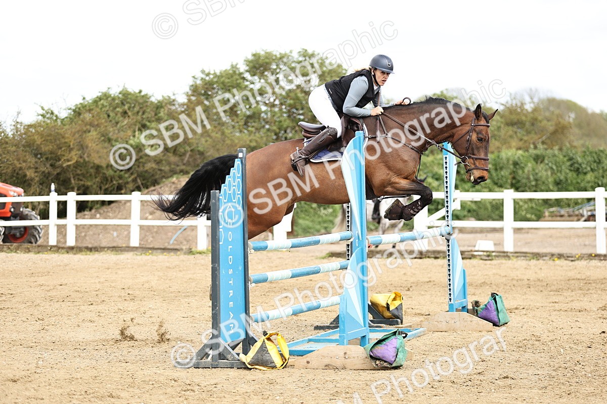 SBM_001260 - Class 4 - Senior Newcomers - 1.10m