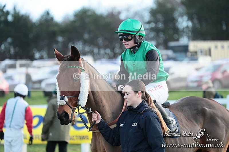 PtP 141225  1751 - New Forest Hounds PtP Larkhill 14/12/25