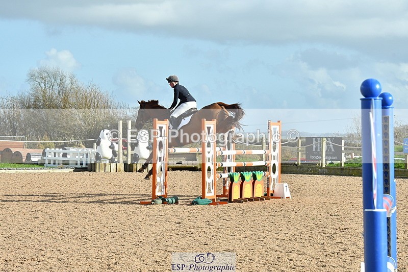 240306A-152704-02160 - Cls 5 Foxhunter and 1.20m Open