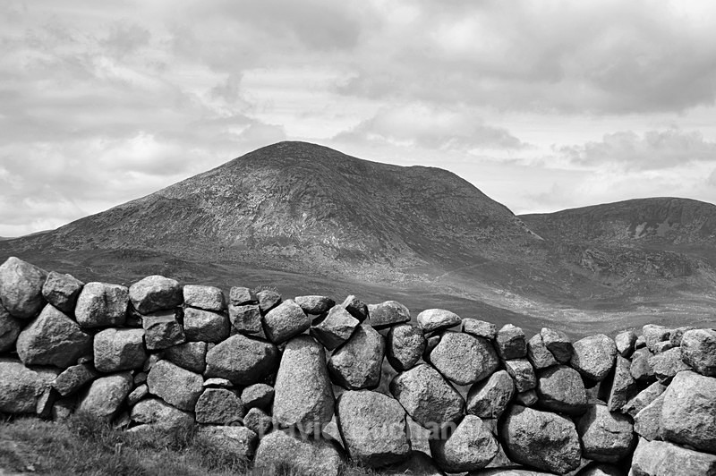 Flowing Stone - Get Out of Town.