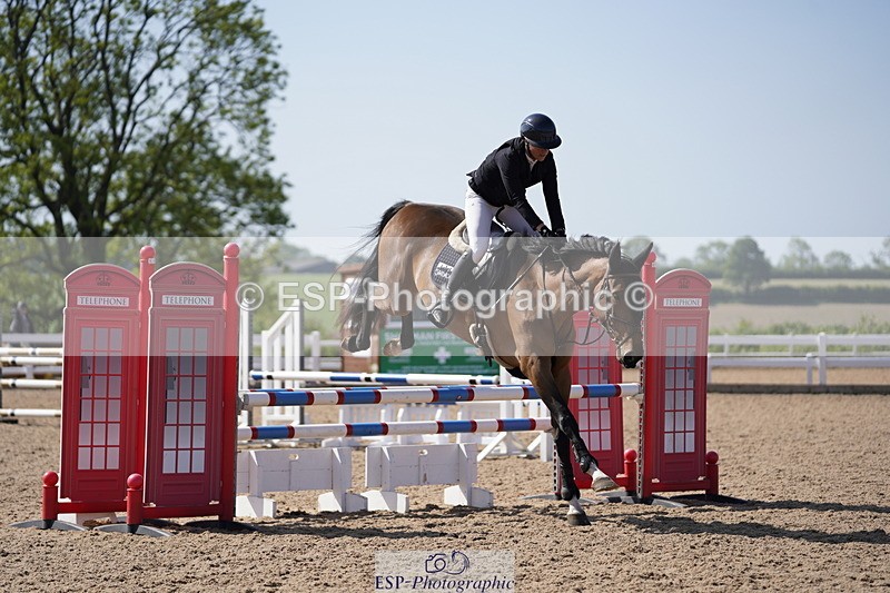 230527A-100758-03548 - Cls 19 British Novice & 90cm Open
