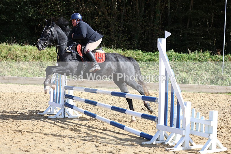 3E7A5068 - Class 9: 80cm Senior