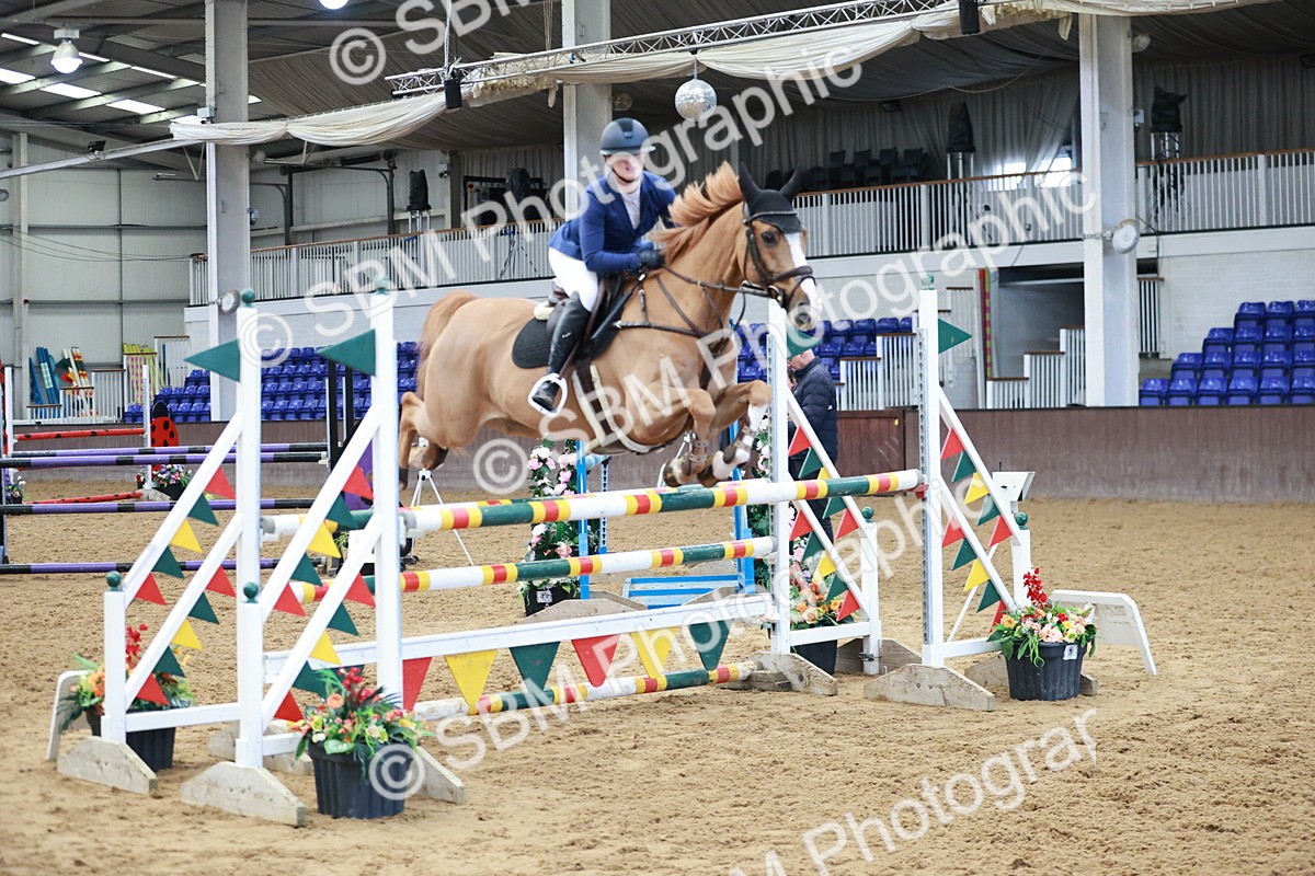 SBM_004122 - Class 11 - Senior Newcomers - 1.10m