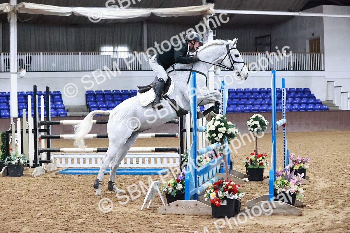 SBM_001576 - Class 5 - Senior Foxhunter 1.20m