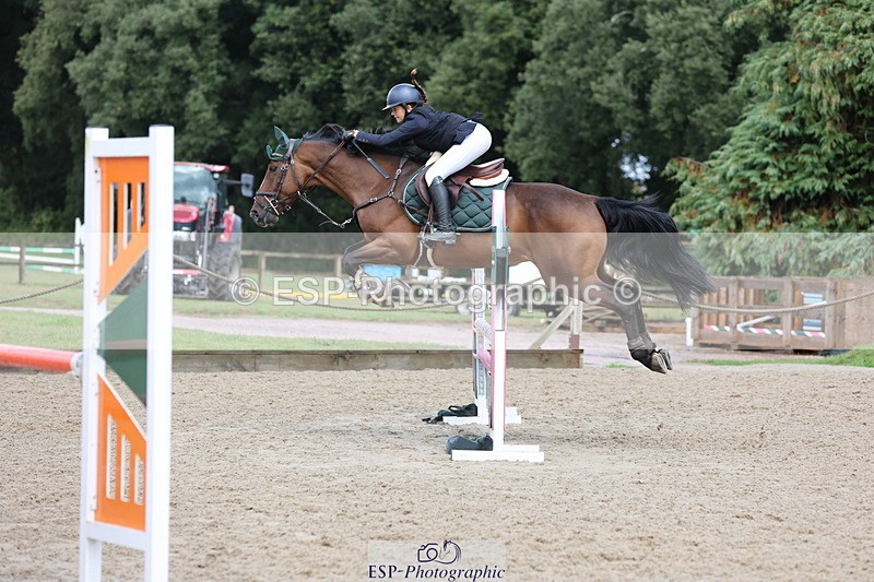 250831A-133427-10319 - Cls 42 Snr 1m Grand Prix