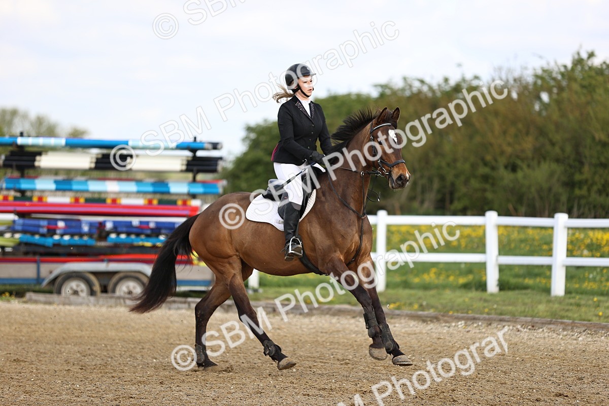 SBM_001706 - Class 8 - Clear Round