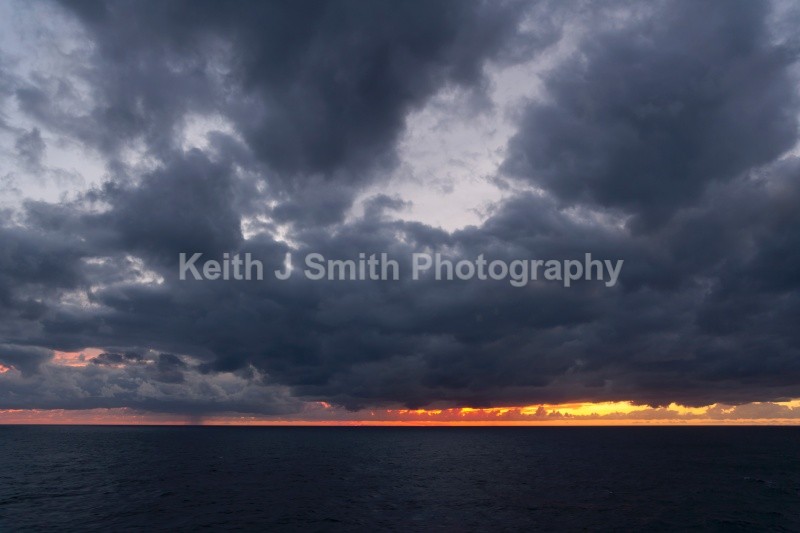 YR6M7755 (RM) - While your were sleeping