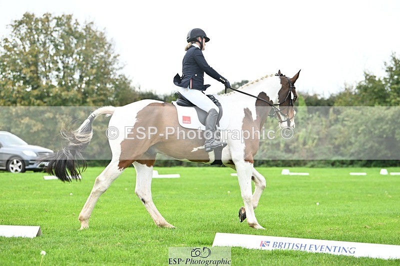 241024-102120-02154 - 304-Rachel.Brockington-LYNWOOD.CLEAR.CUT