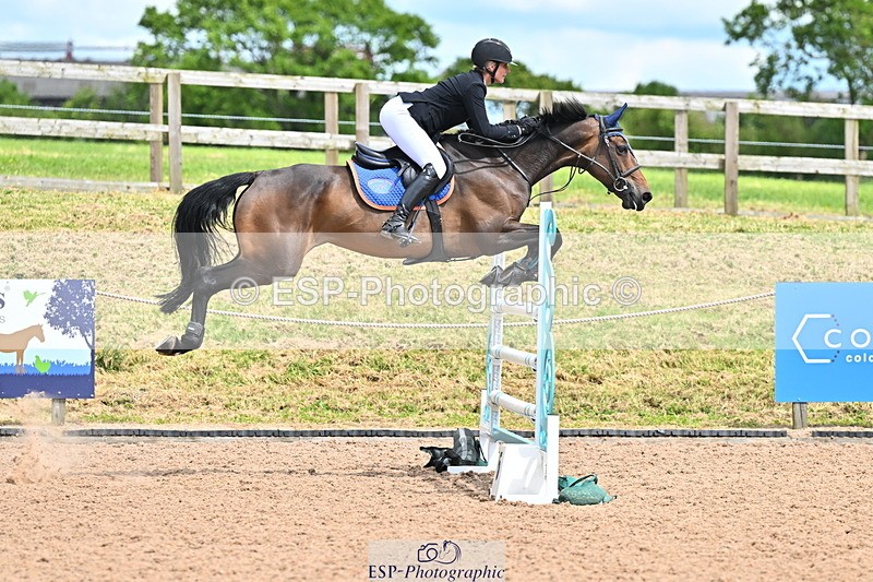 240608A-150516-02888 - Cls 5 Snr Foxhunter and 1.20m Open