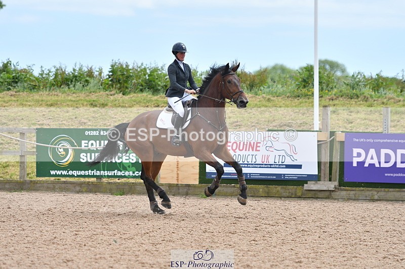 240609A-141136-06041 - Cls 19 Snr Foxhunter and 1.20m Open