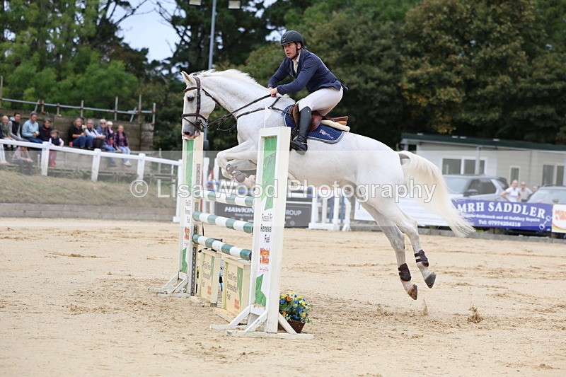 3E7A3259 - Class 9: Senior Foxhunter/1.20 open