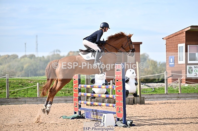 251001-133644-00374 - Cls 4 Newcomers and 1.10m Open