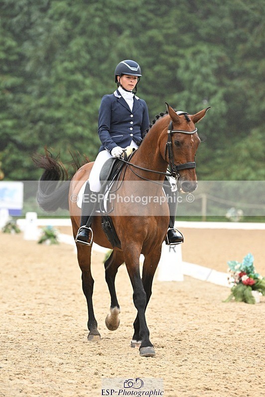 240811-094342-04854 - 129-Chloe.Dawes-Femma.Lijbra