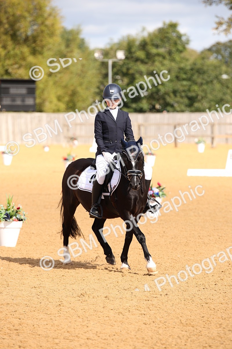 SBM_04217_D2 - Small Tour Championship - Intro C - Emma G.