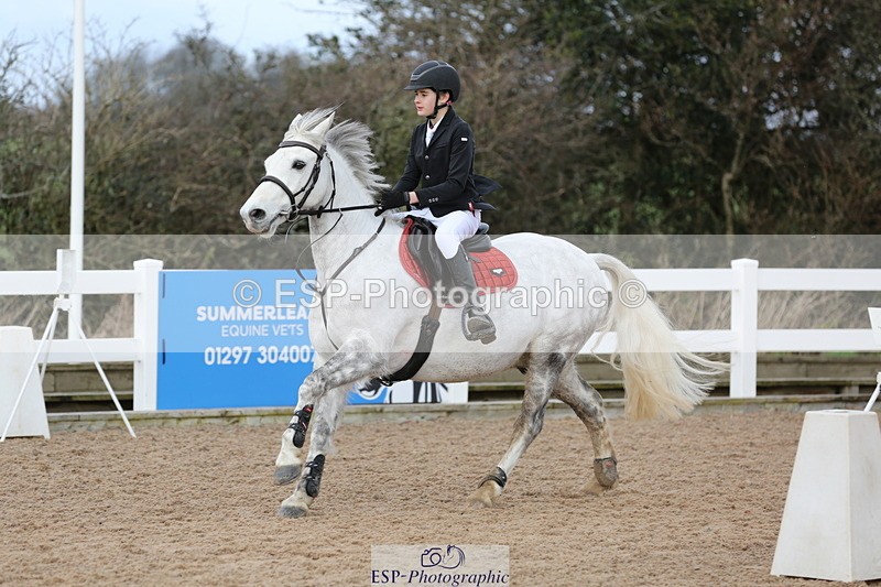 240211A-114011-02518 - Cls 5 Pony Newcomers & 1m Open