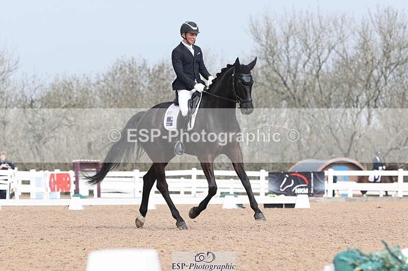 250404-111914-04920 - 093+097-Jennifer.Charleston+Gijs.Van.Vooren