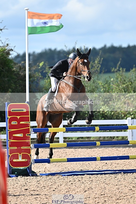 241005A-133712-04050 - SAT Cls 19 1.10m Amateur Quali