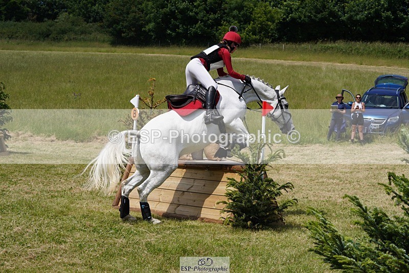 240629X-112746-1605 - 001-Issy_Baldock-FREDDIE