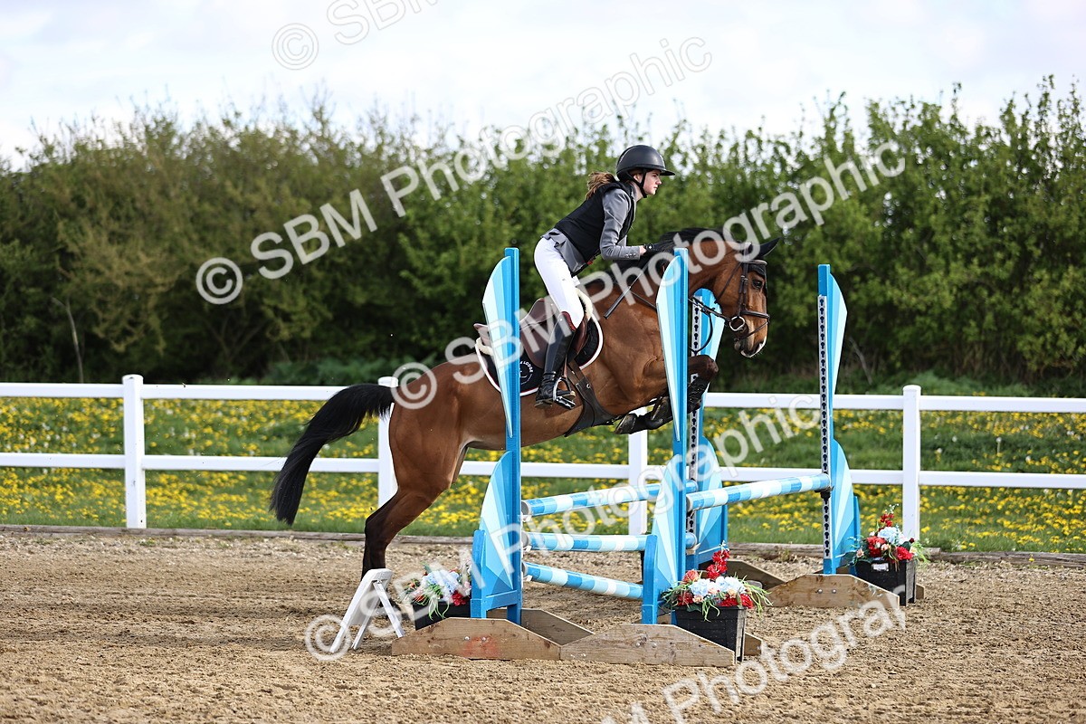 SBM_001695 - Class 8 - Clear Round