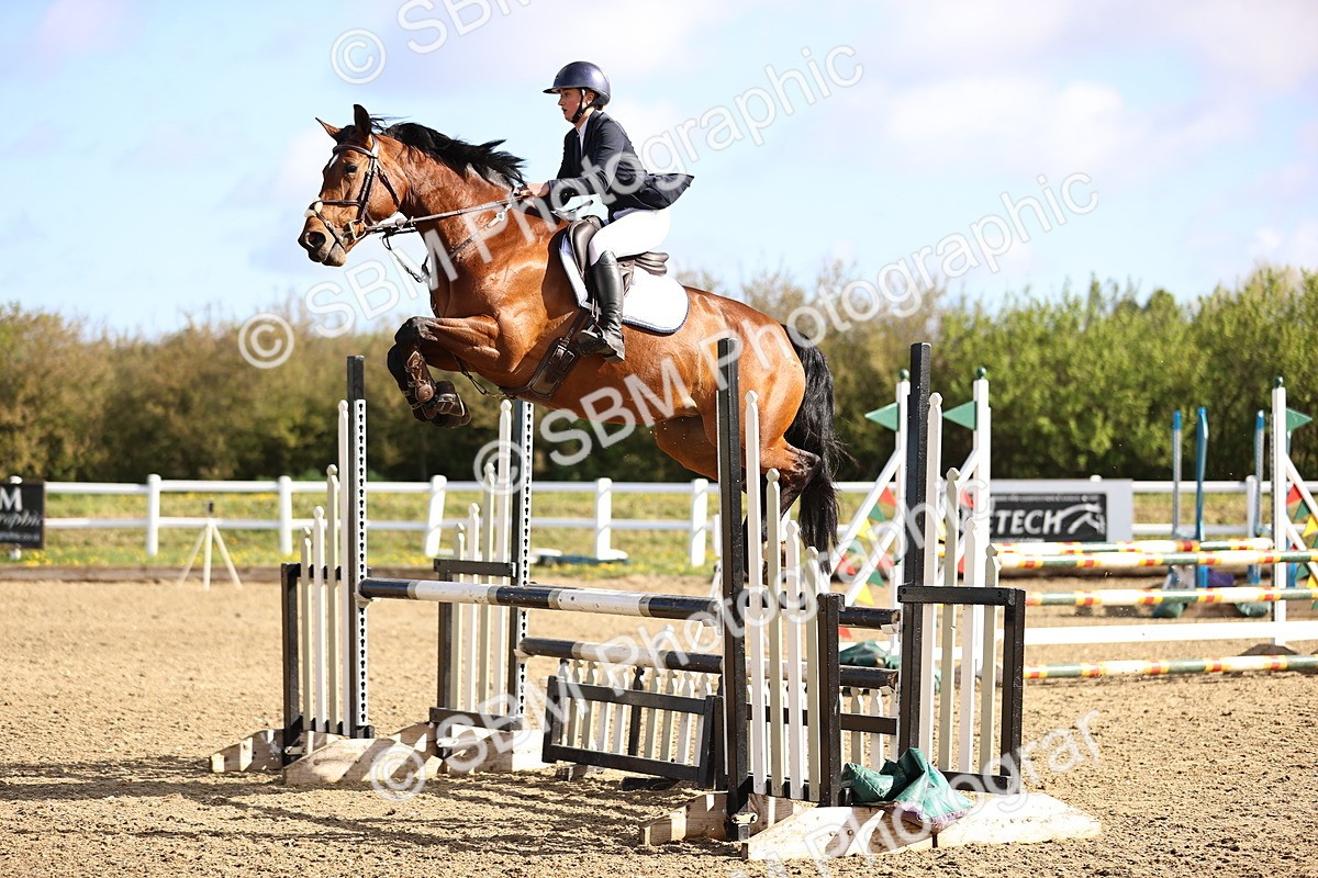 SBM_003013 - Class 15 - Senior British Novice - 90cm