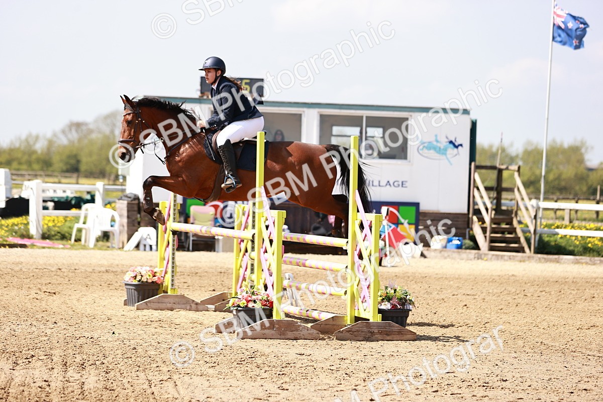  - Class 23 - Senior 1.05m