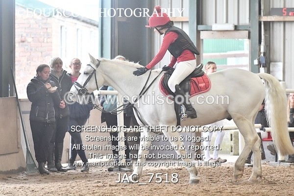 JAC_7518 - Class 3 Arena Eventing BE70 0.70m