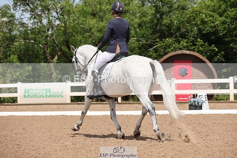 240621A-120211-00593 - Cls 12 BD Music Medium