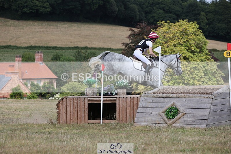 250802A-154852-06862 - G-308-Alice.Sandiford-OMALLEYS.GALWAY.GIRL