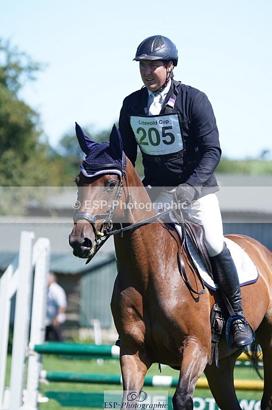 240811A-131258-03833 - 205-