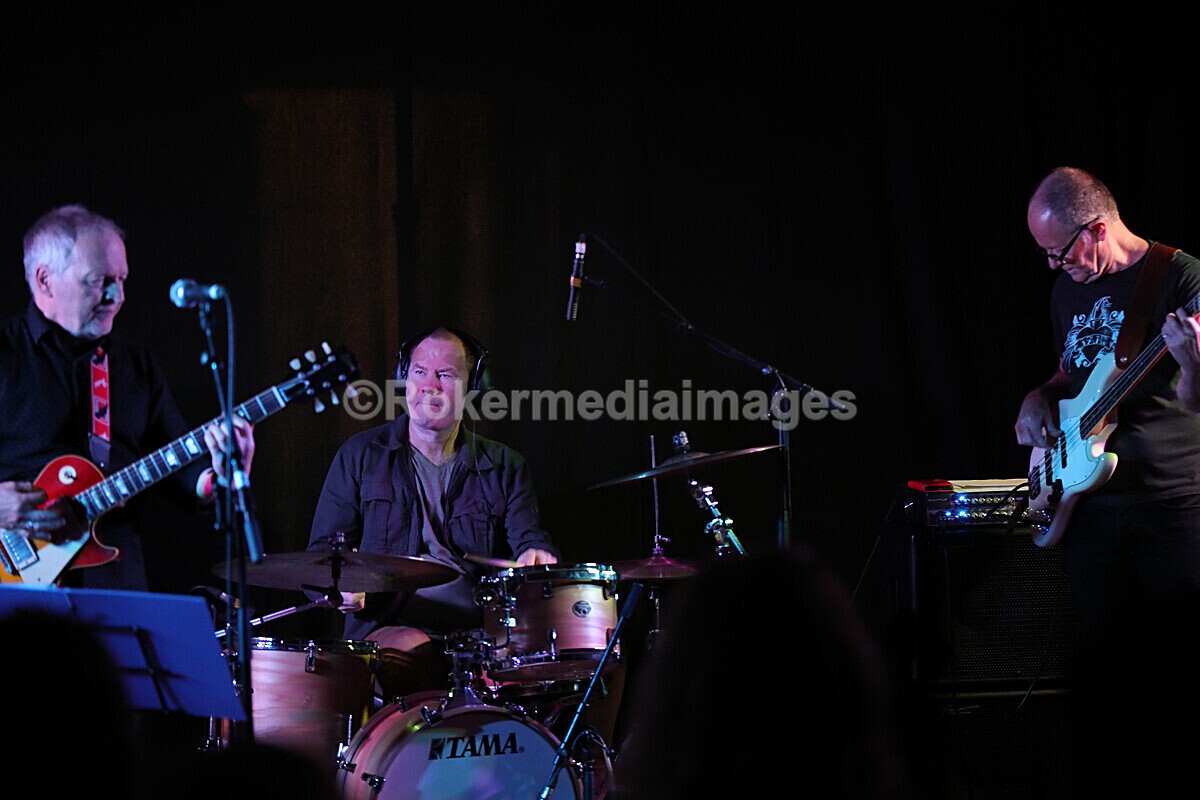 FOLK N BLUES-646 - FOLK and BLUES SEPT 2022