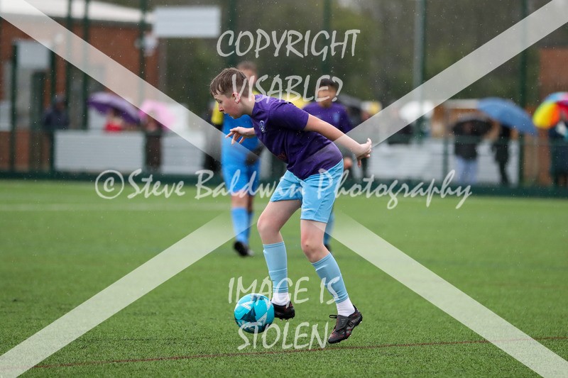 1DX20178 - 2026-02-15 FC Abbey Meads U13 Purple V Royal Wootton Bassett Town Youth U13 Yellow