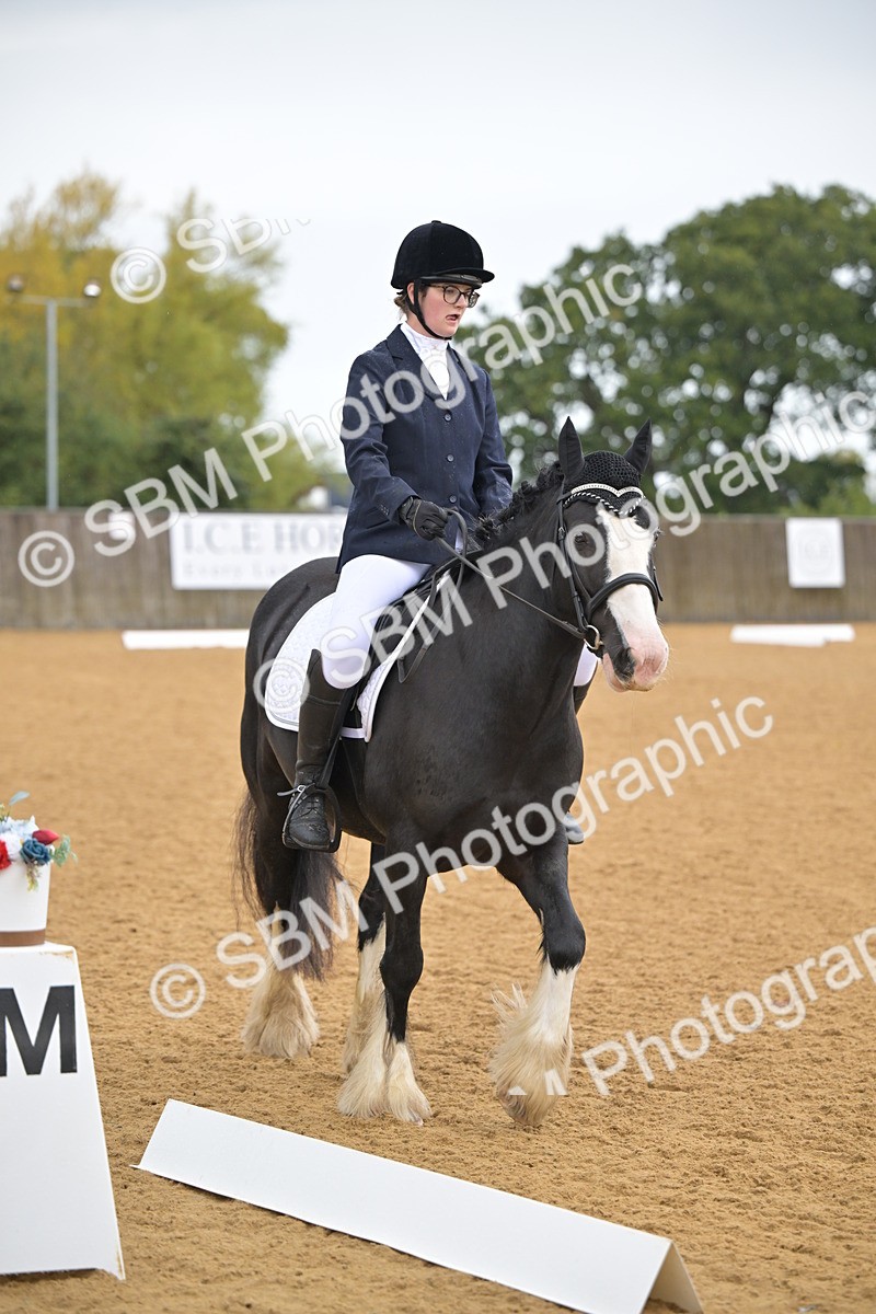 SBM_00548 - D2 - Small Tour Championship Intro 2