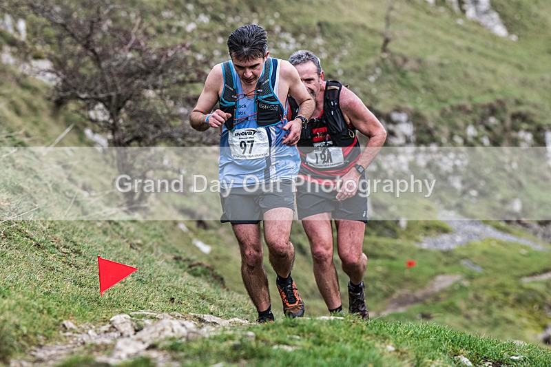 Litton-328 - Litton Christmas Cracker Fell Race (Limestone Series) Sunday 14th December 2025