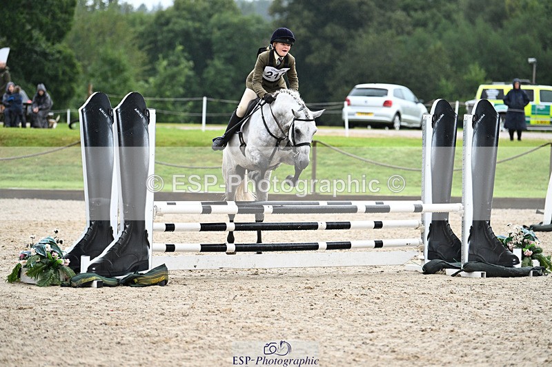 240824X-094200-23320 - 70cm Round 2 9.30 to 10.30