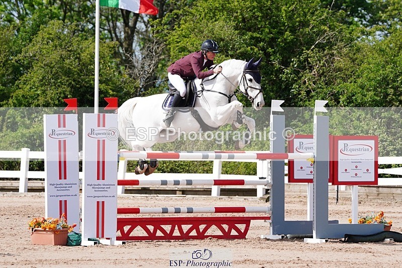 250427-111516-16160 - Cls 4 - 2 Star Small Tour