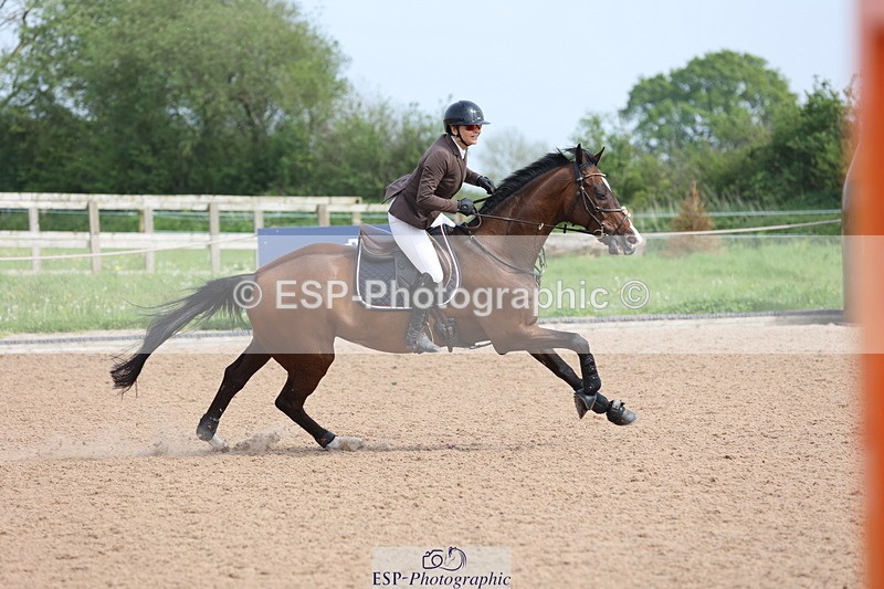 240511A-153159-14709 - Cls 36 National 1.30m Open