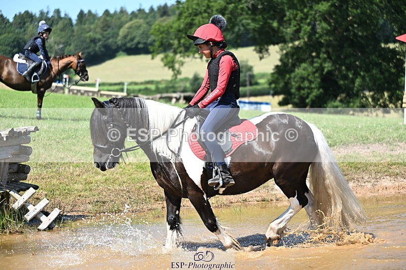 240729B-150146-03009 - Abbie's Group XC