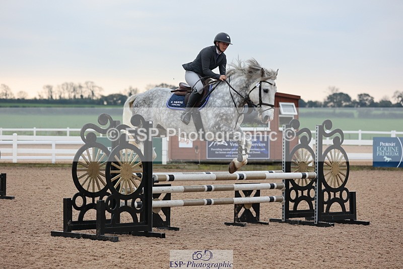 241101A-081749-00157 - FRI Cls 2 British Novice and 90cm Open