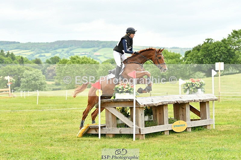 250524A-161336-14756 - C-260-Georgie.Frow-RIVERSTOWN.ROYAL