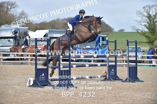 BPP_4232 - CLASS 10 RHS Foxhunter Championship Qualifier